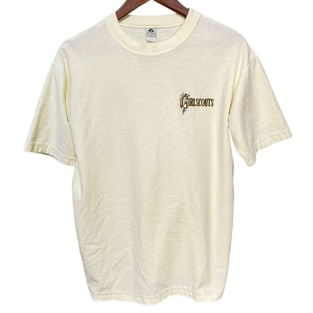 Vintage Girl Scouts Embroidered  Novelty T Shirt Medium Butter Yellow Crewneck
